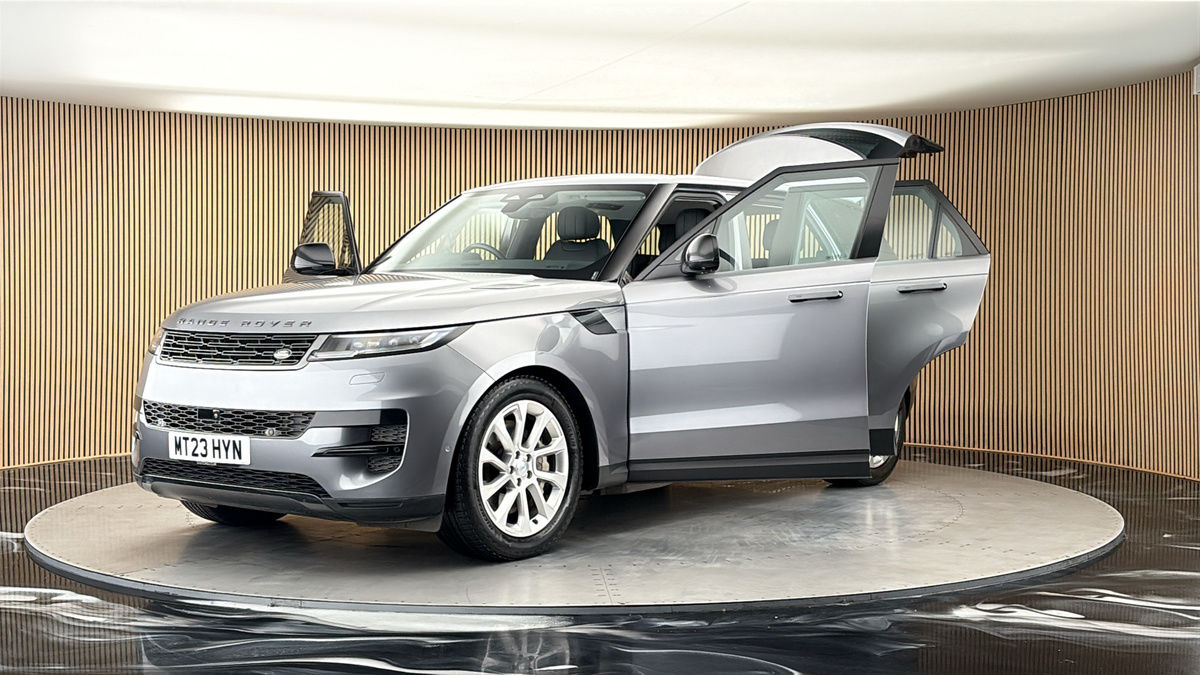 More views of Land Rover Range Rover Sport