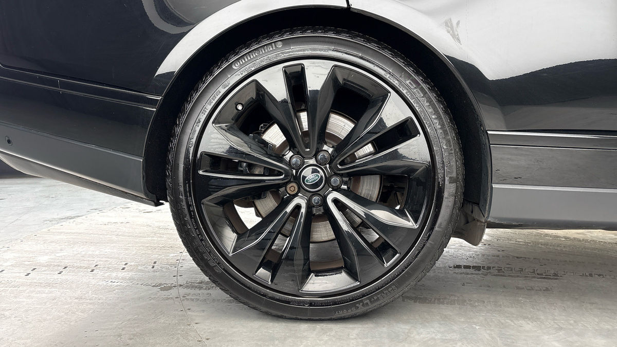 Land Rover Range Rover Image 10