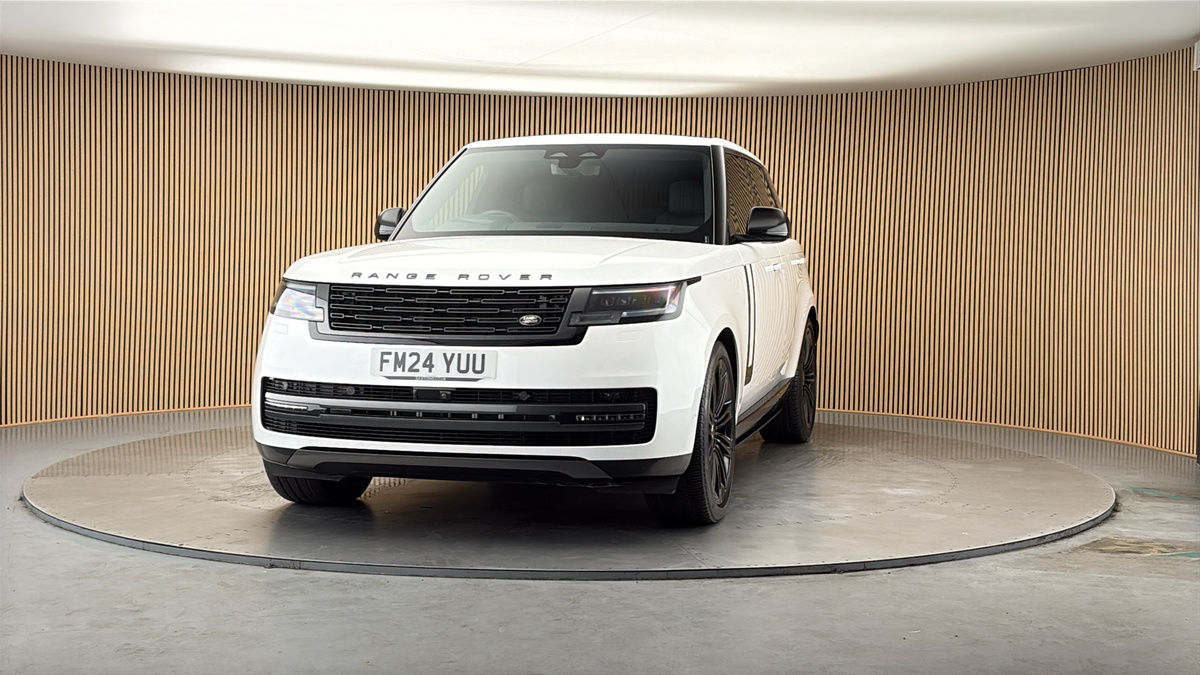 More views of Land Rover Range Rover