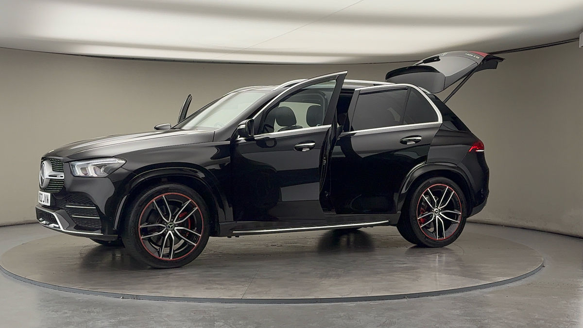 More views of Mercedes-Benz GLE