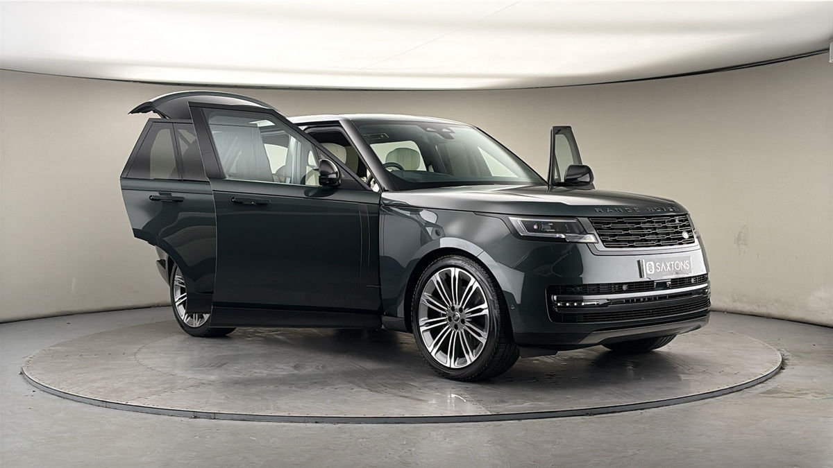 More views of Land Rover Range Rover