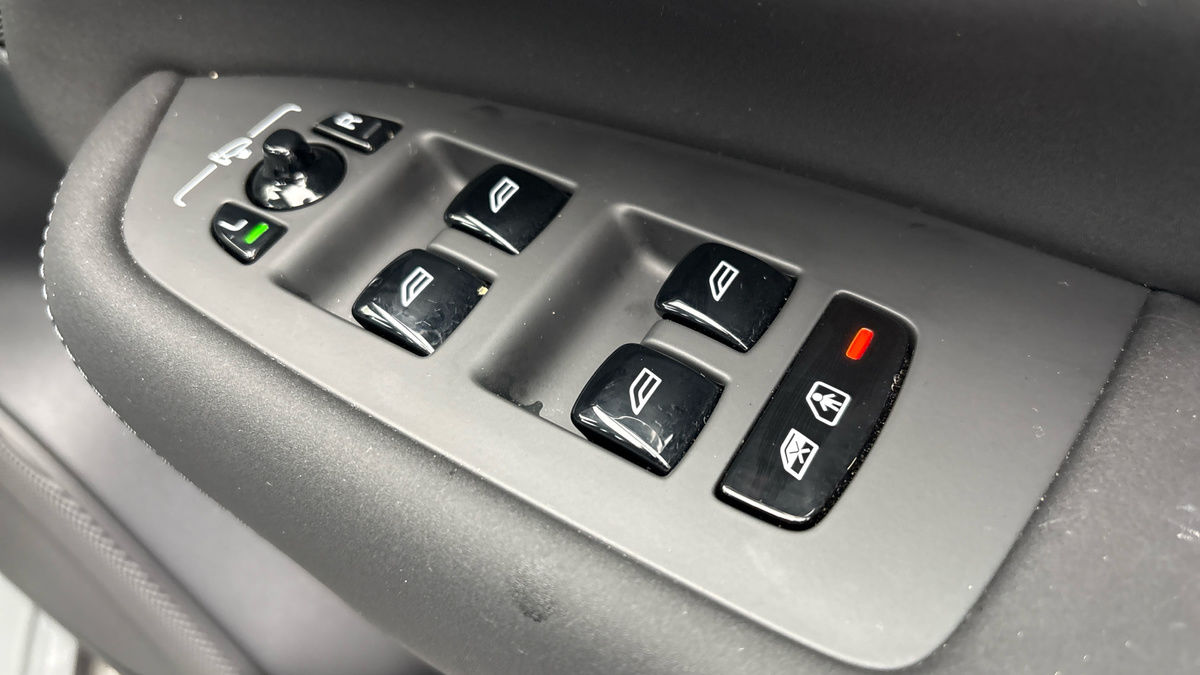Volvo XC90 Image 25