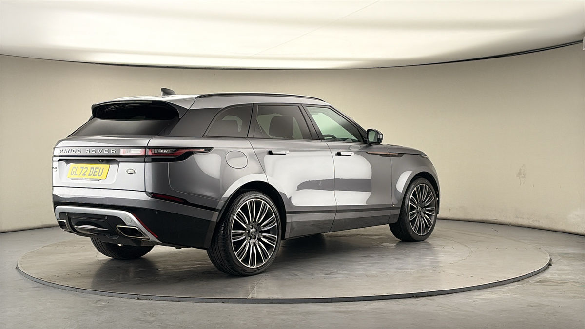 Land Rover Range Rover Velar Image 21