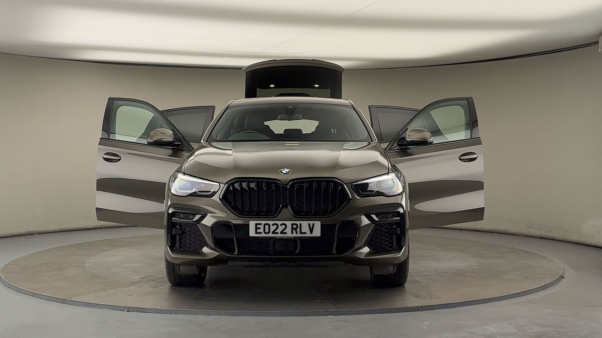 More views of BMW X6