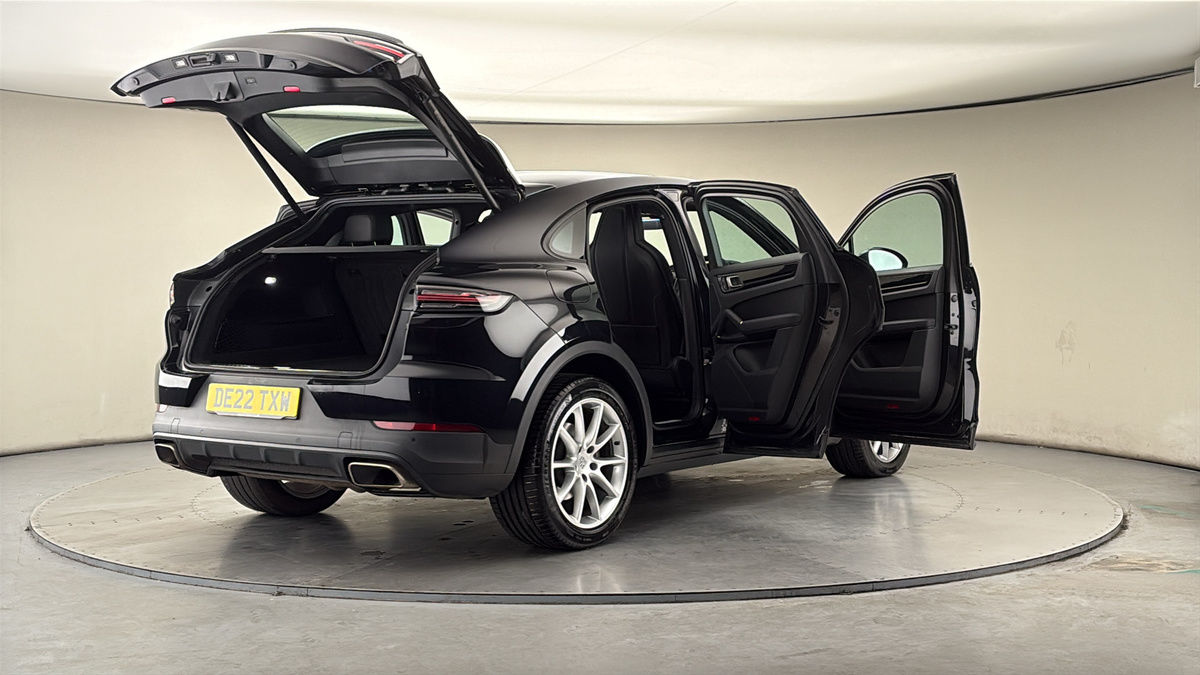More views of Porsche Cayenne