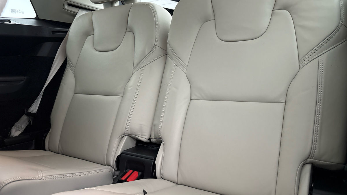 Volvo XC90 Image 28
