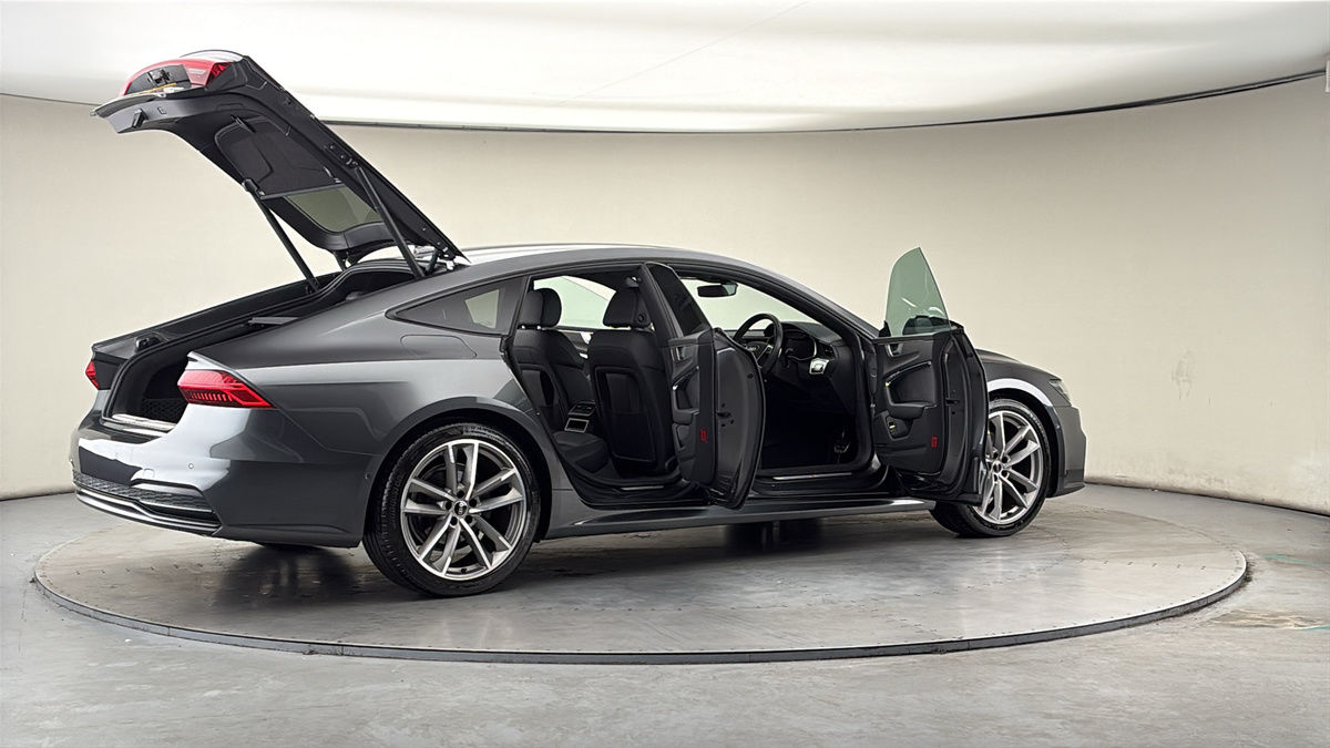 More views of Audi A7