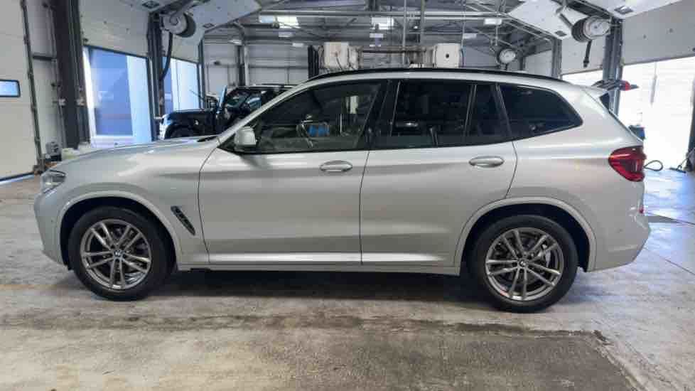 More views of BMW X3