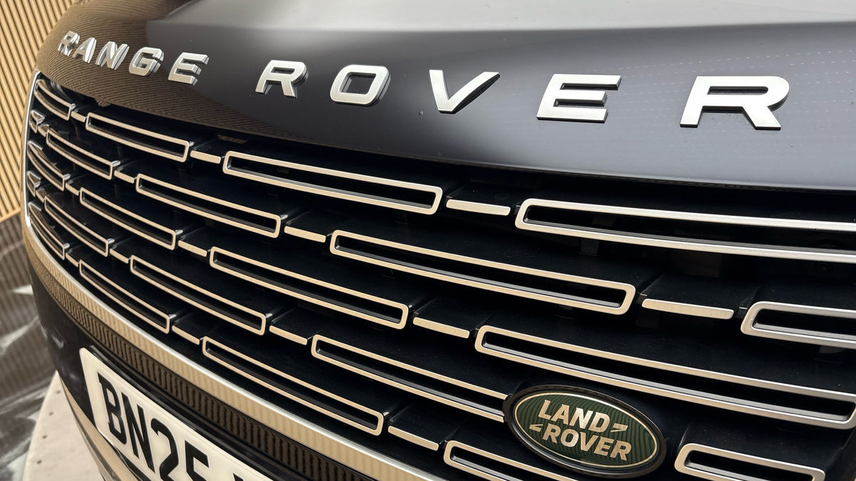 Land Rover Range Rover Image 24