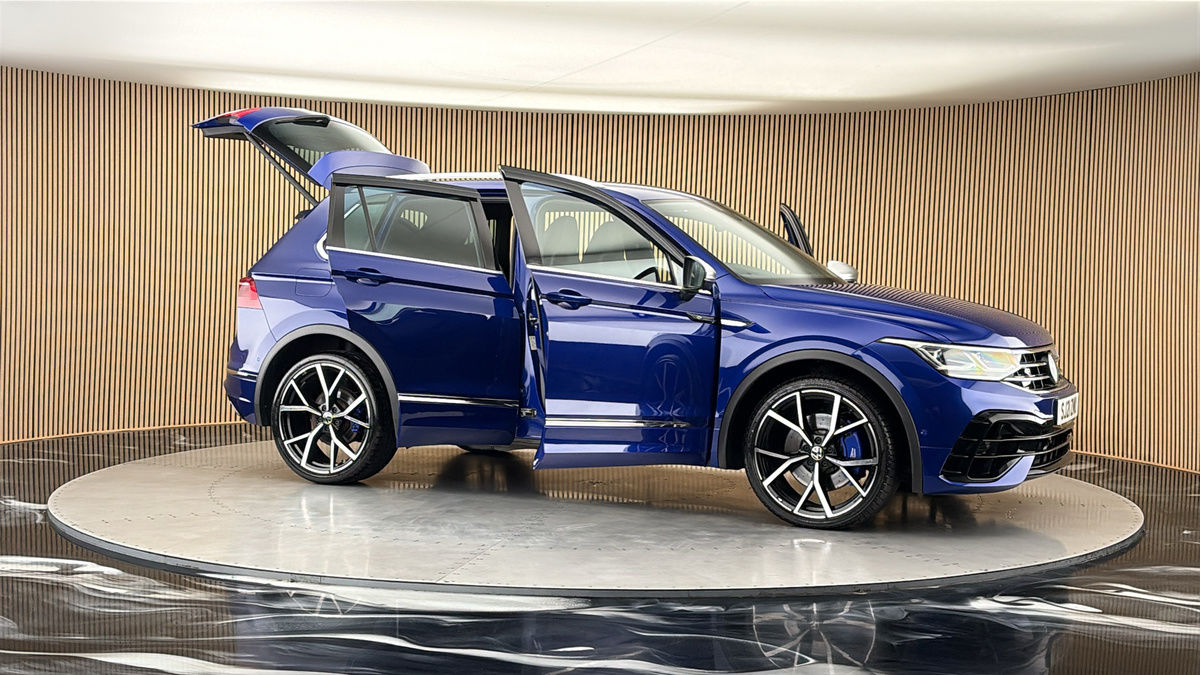 More views of Volkswagen Tiguan