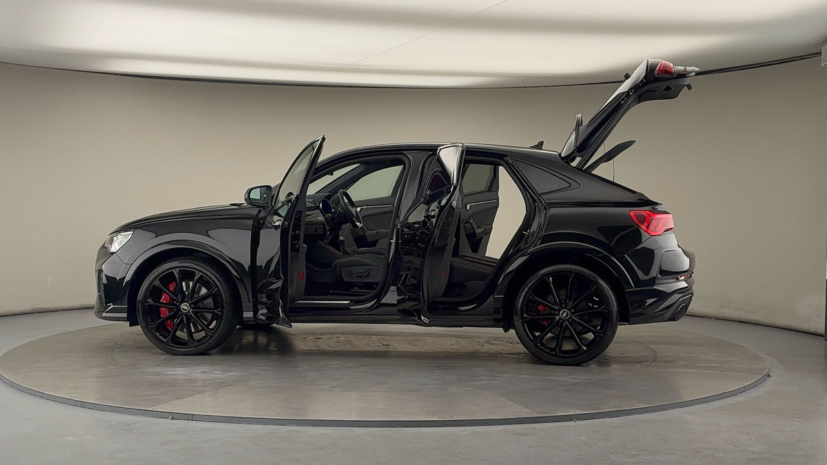 More views of Audi RS Q3