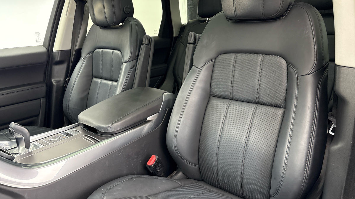 Land Rover Range Rover Sport Image 7