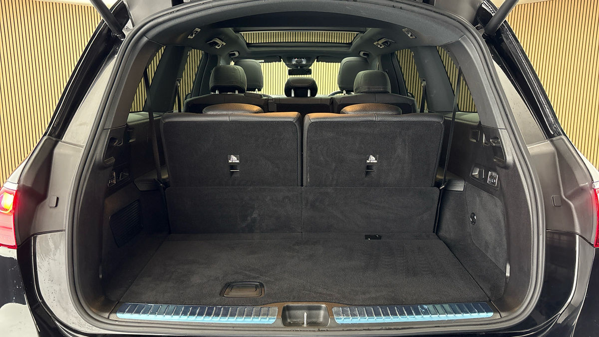 Mercedes-Benz GLS Image 11