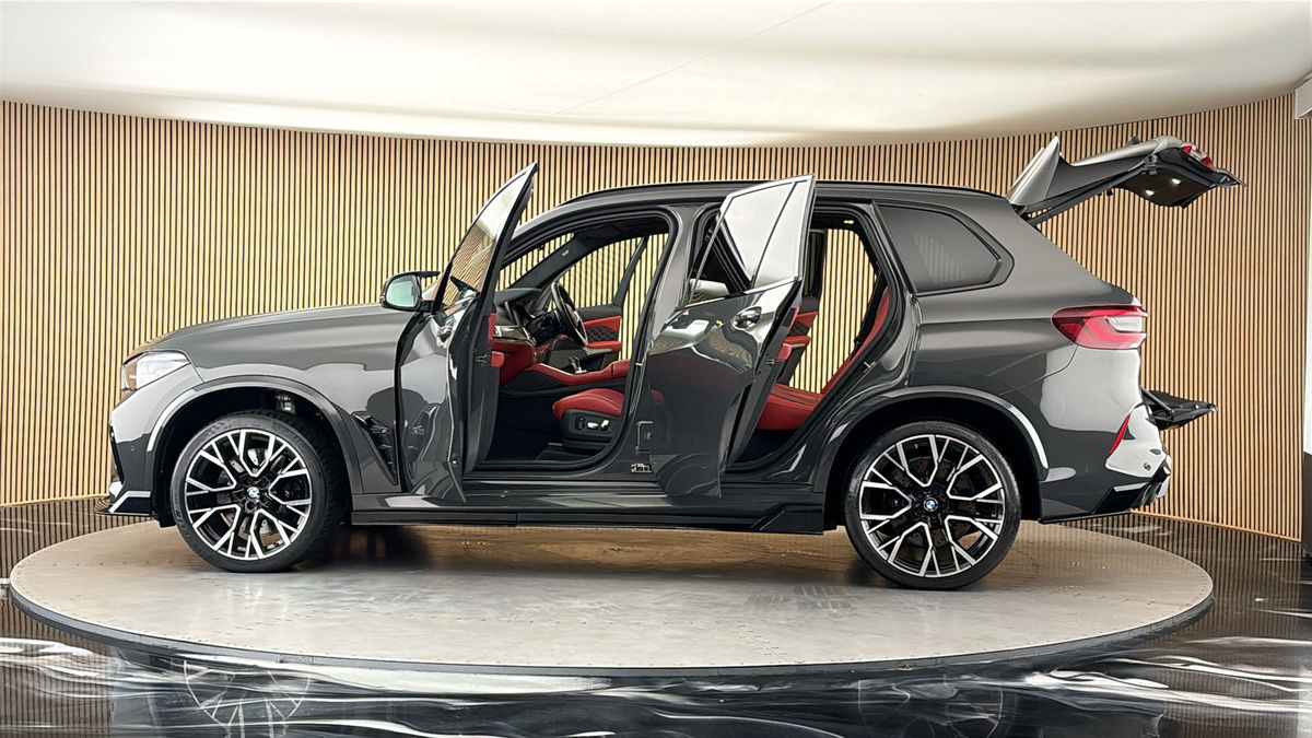 More views of BMW X5 M