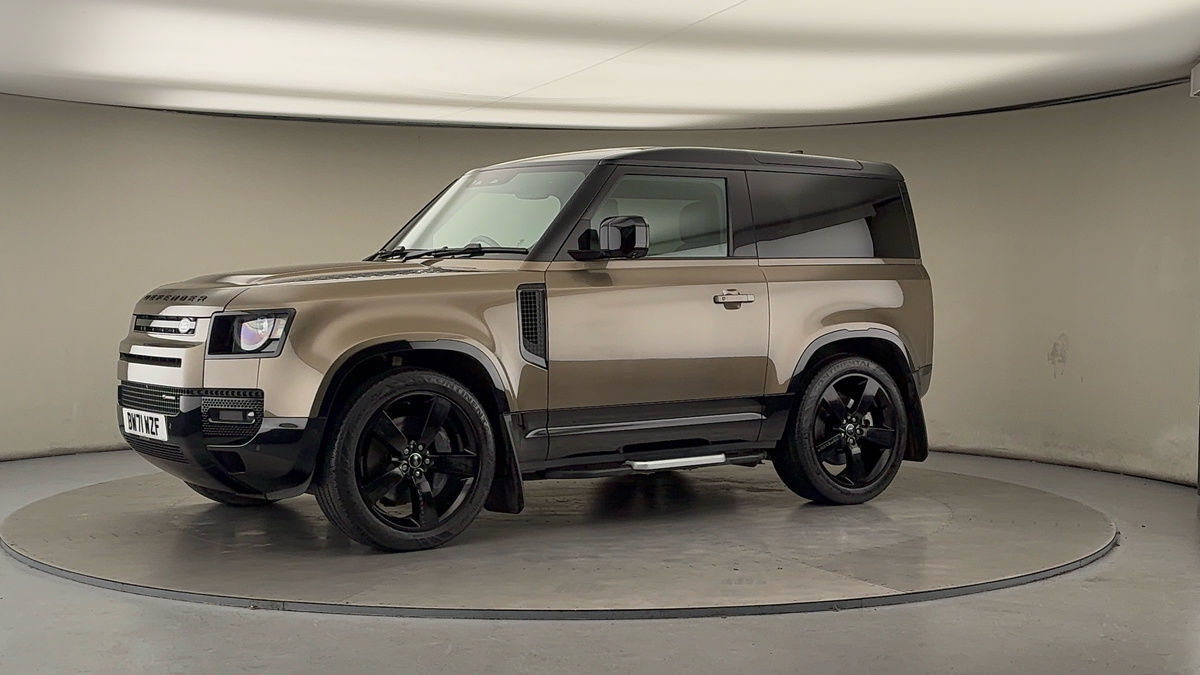 More views of Land Rover Defender 90