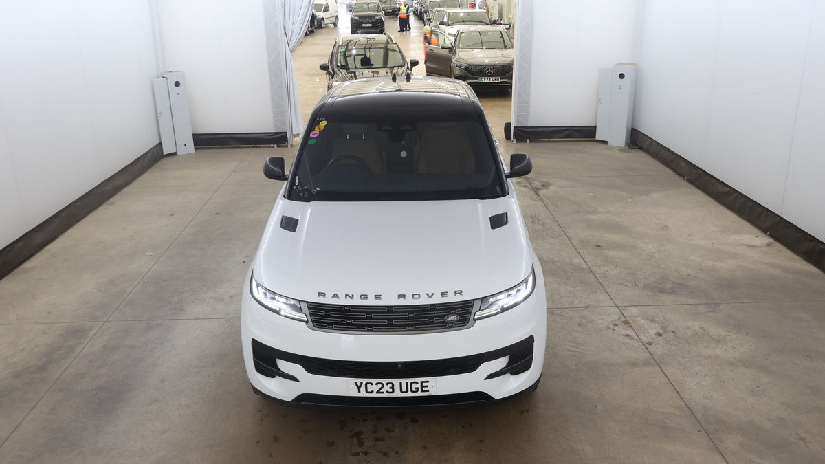 Land Rover Range Rover Sport Image 8
