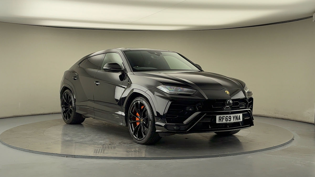 Lamborghini Urus Sticky Header Image