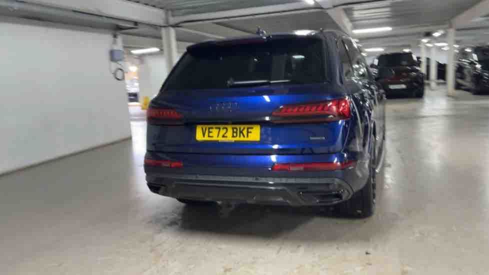More views of Audi Q7