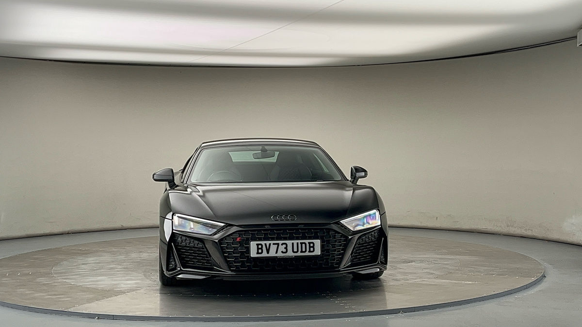 More views of Audi R8
