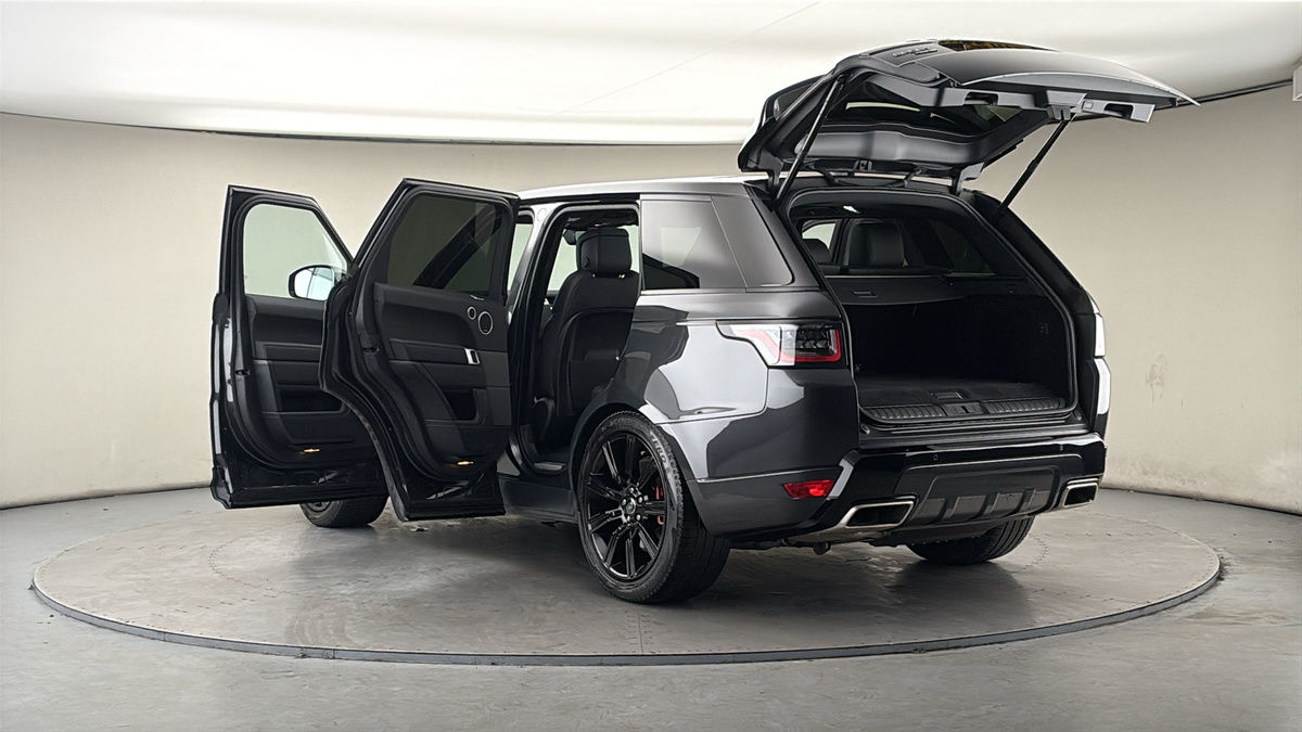 Land Rover Range Rover Sport Image 23