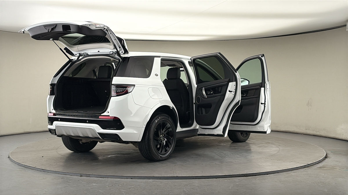 More views of Land Rover Discovery Sport