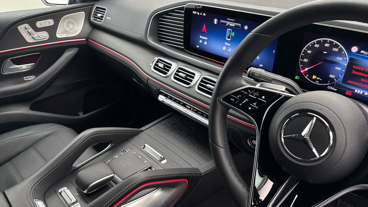 Mercedes-Benz GLE Image 18