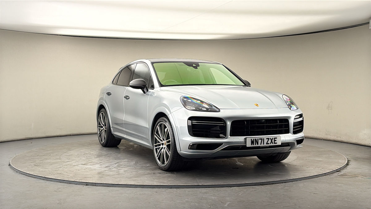 More views of Porsche Cayenne
