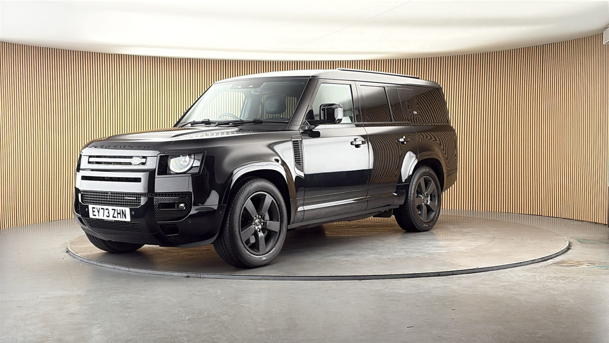 More views of Land Rover Defender 130