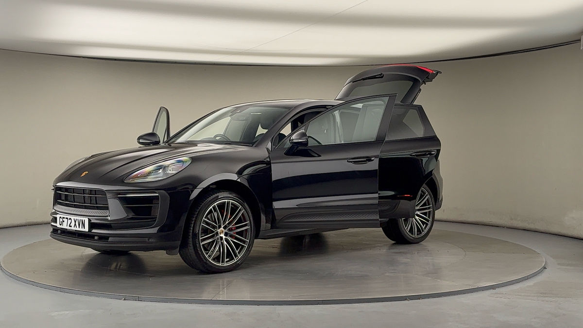 Porsche Macan Image 22