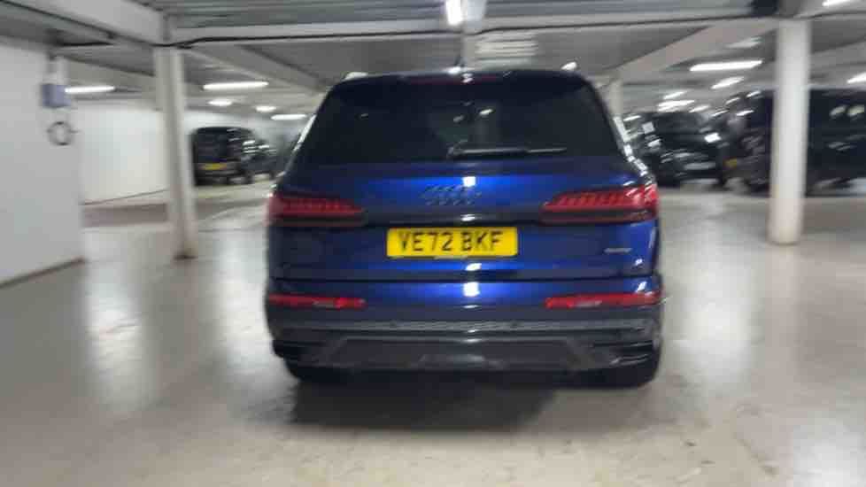 More views of Audi Q7