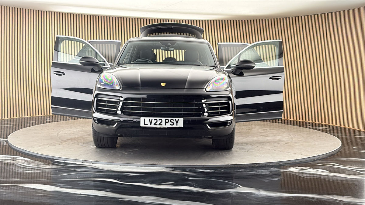 More views of Porsche Cayenne