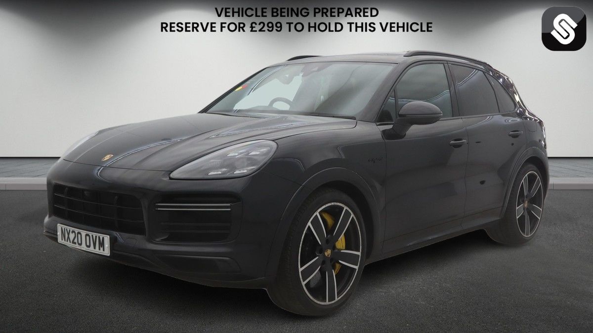 Porsche Cayenne Image 2