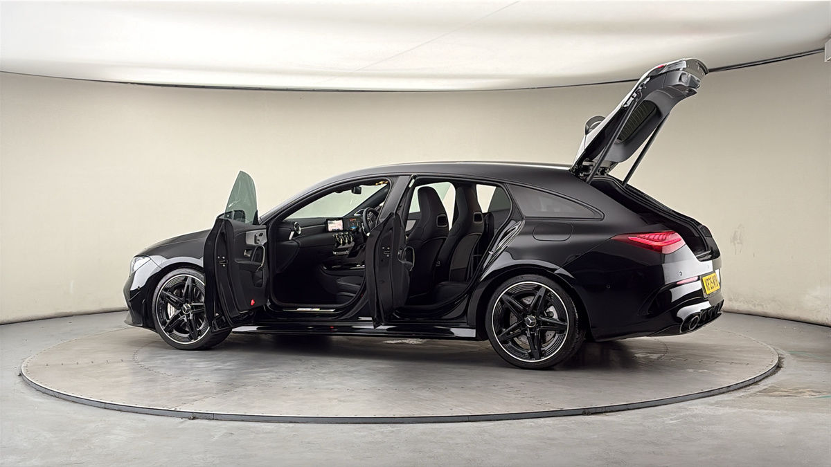 More views of Mercedes-Benz CLA