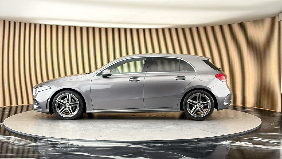 Mercedes-Benz A Class Image 15