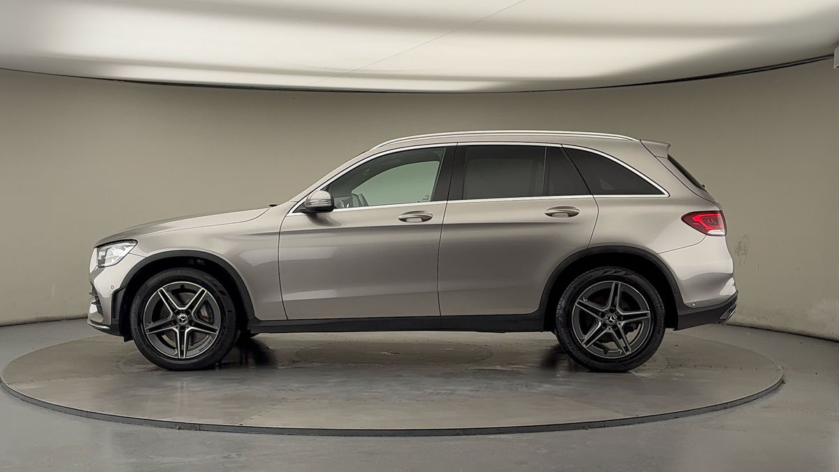 Mercedes-Benz GLC Image 15