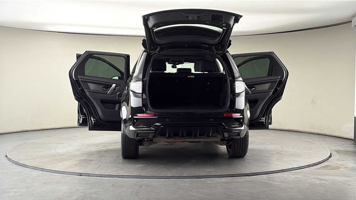 More views of Land Rover Discovery Sport