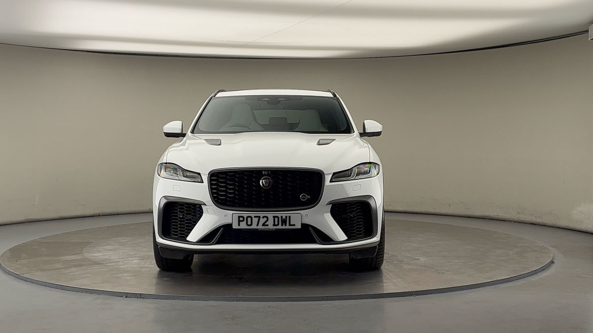 Jaguar F-PACE Image 3