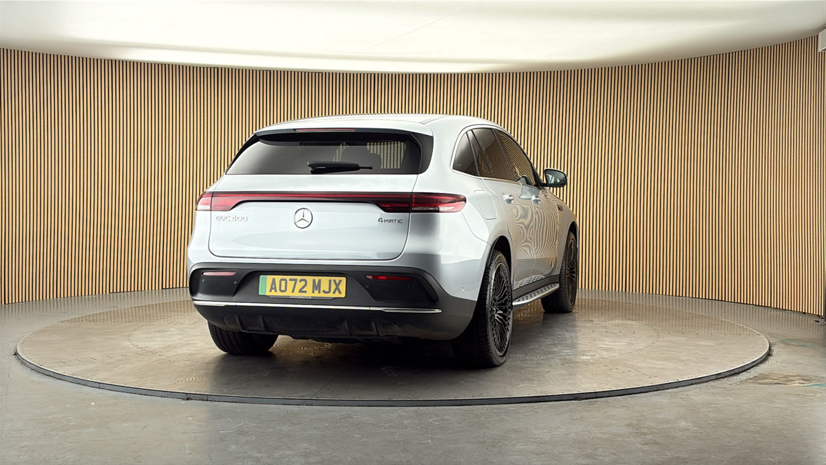 More views of Mercedes-Benz EQC