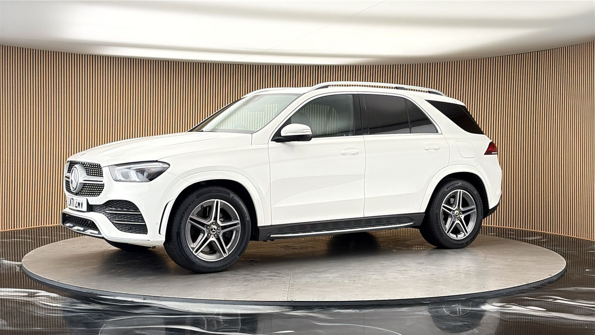More views of Mercedes-Benz GLE