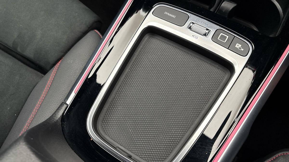 Mercedes-Benz GLB Image 29