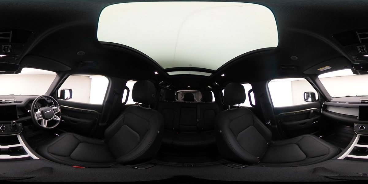 More views of Land Rover Defender 110