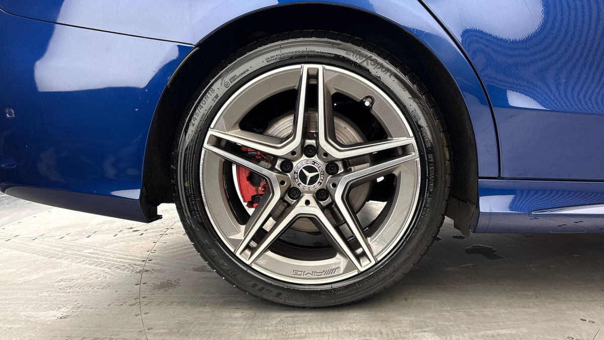 Mercedes-Benz C Class Image 10