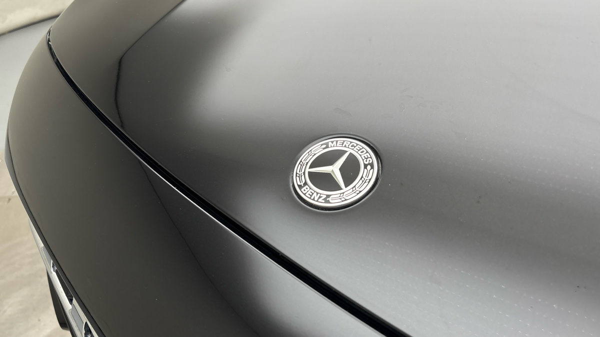 Mercedes-Benz GLA Image 24