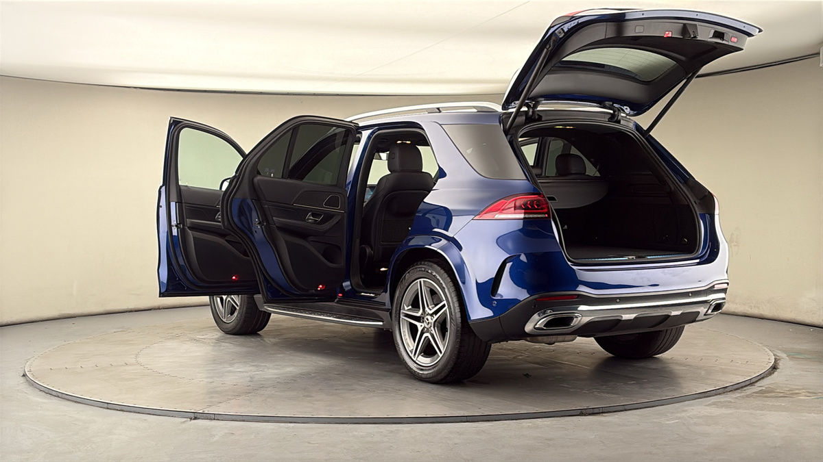 Mercedes-Benz GLE Image 23