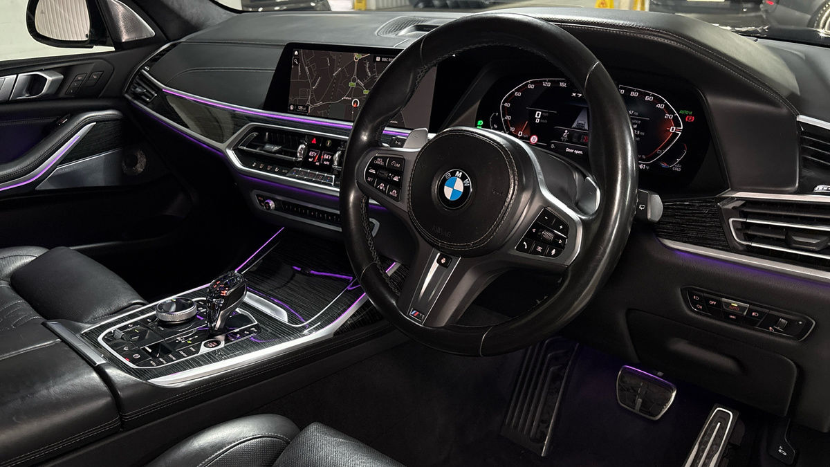BMW X7 Image 5