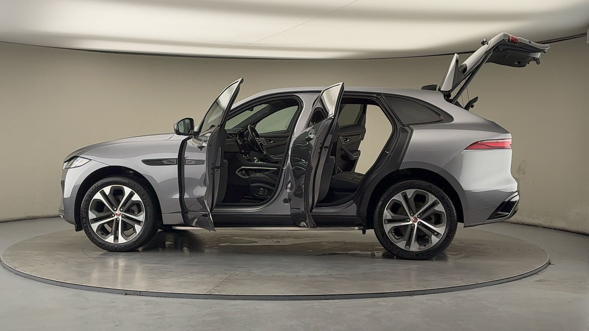 More views of Jaguar F-PACE