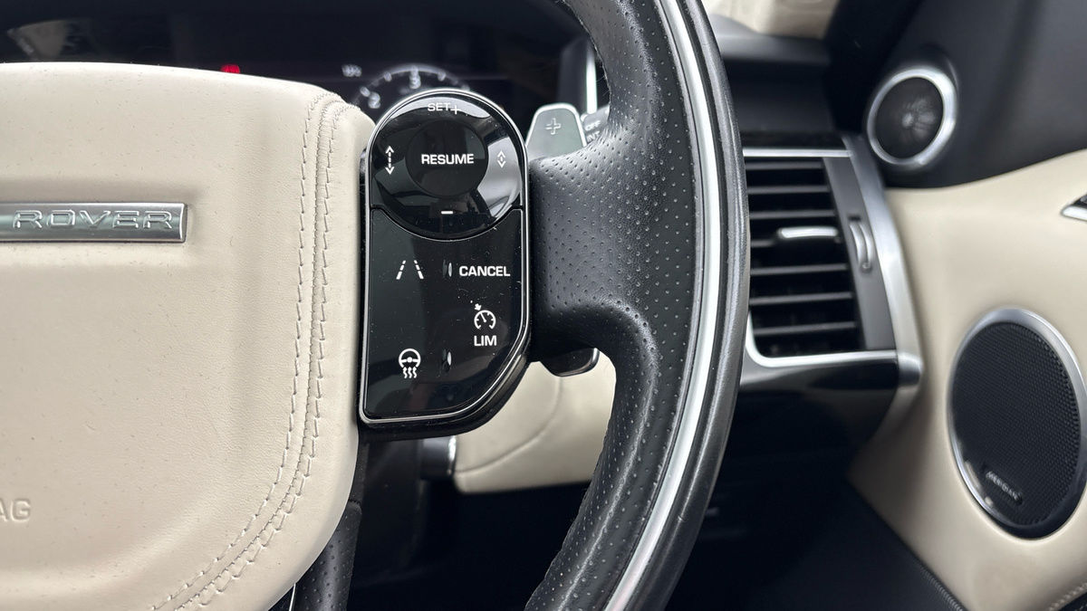 Land Rover Range Rover Sport Image 14