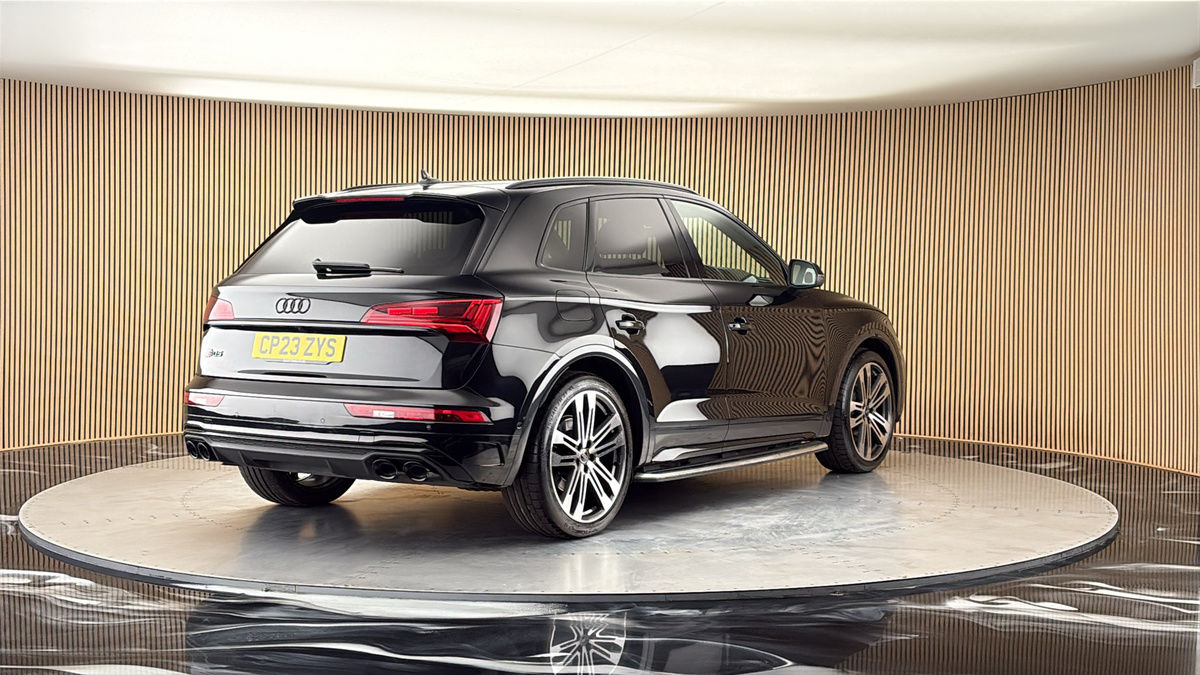 More views of Audi SQ5