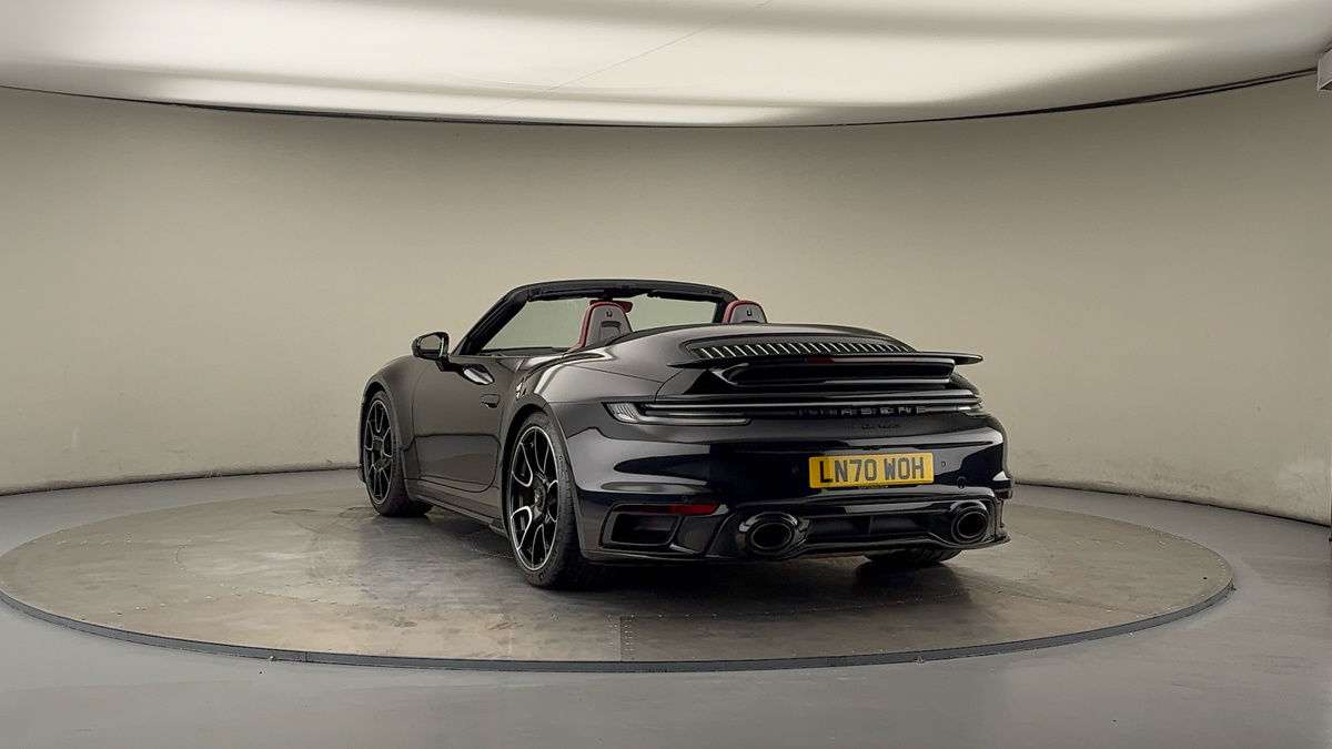 More views of Porsche 911