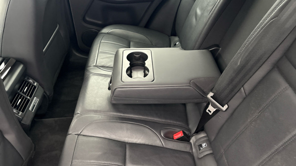 Land Rover Range Rover Evoque Image 9